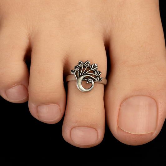 Blooming Flower Toe Ring