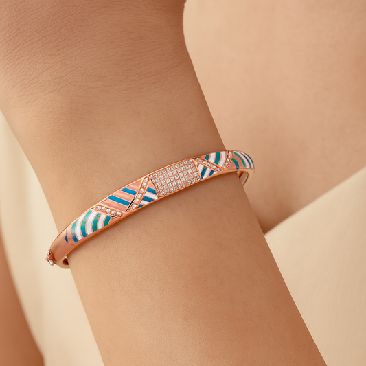 Glossy Linked Classic Bracelet