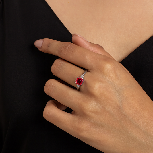 Red Stone Silver Finger Ring