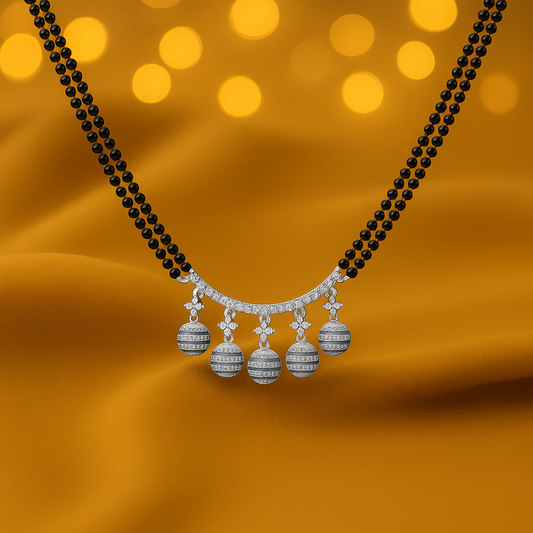 Striped Pendant Mangalsutra