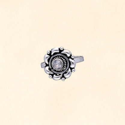 Floral Stone Silver Toe Ring