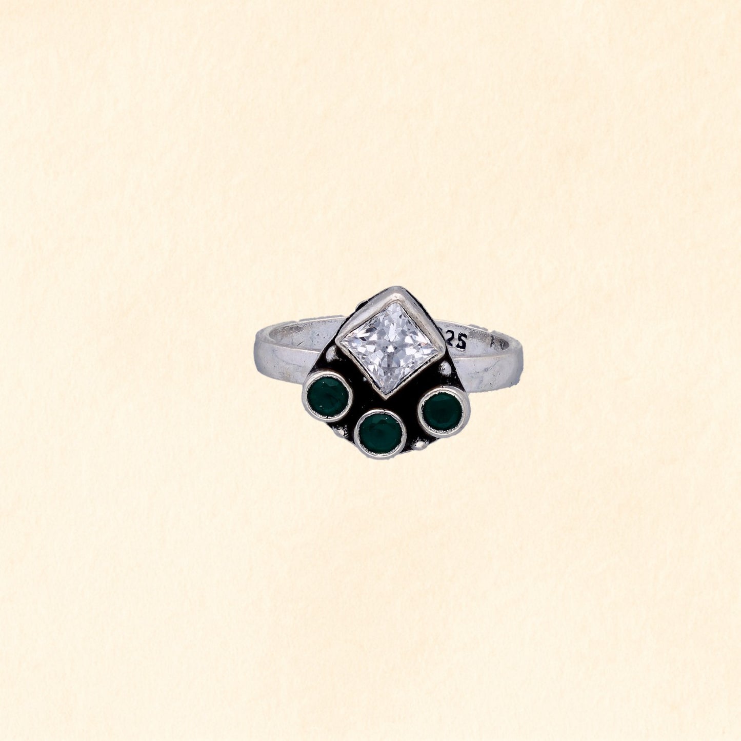 Emerald and White Stone Toe Ring