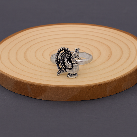 Oxidised Peacock Silver Toe Ring