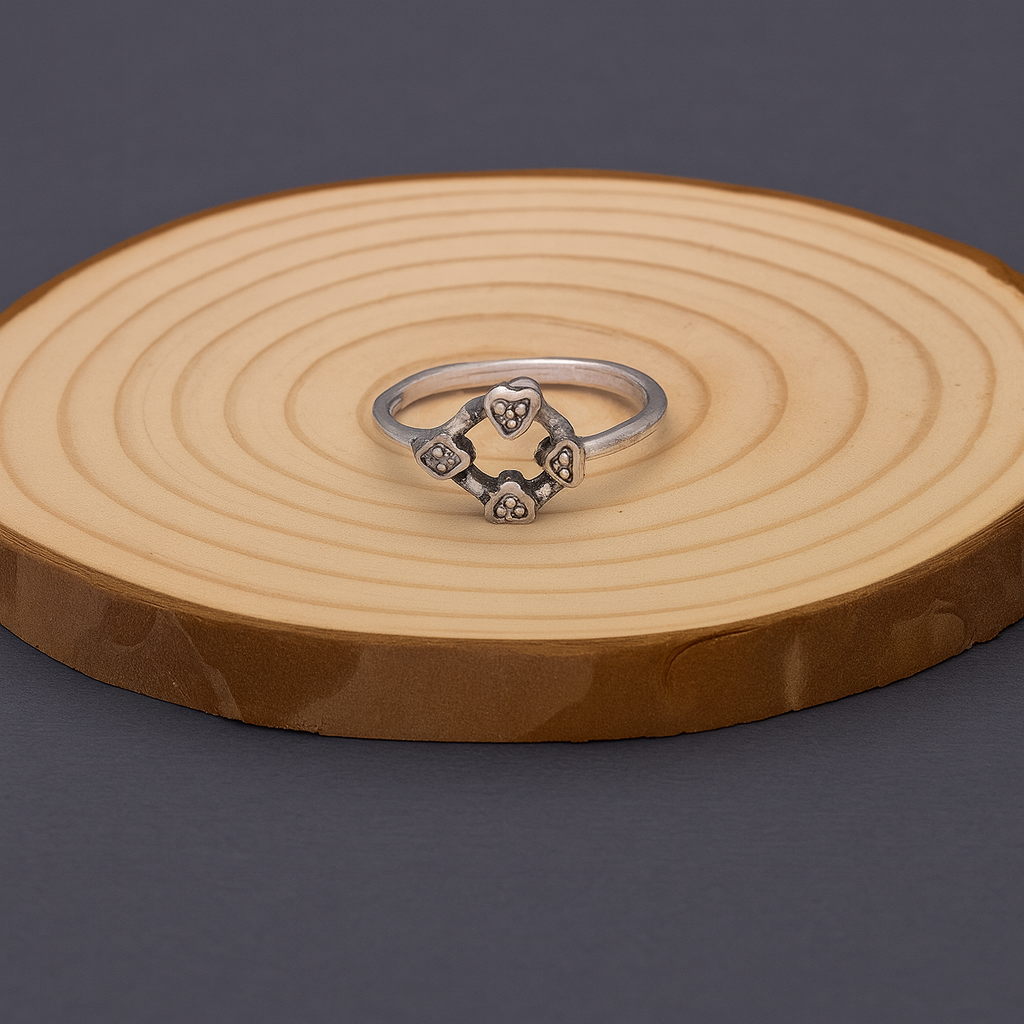 Heart Motif Silver Toe Ring