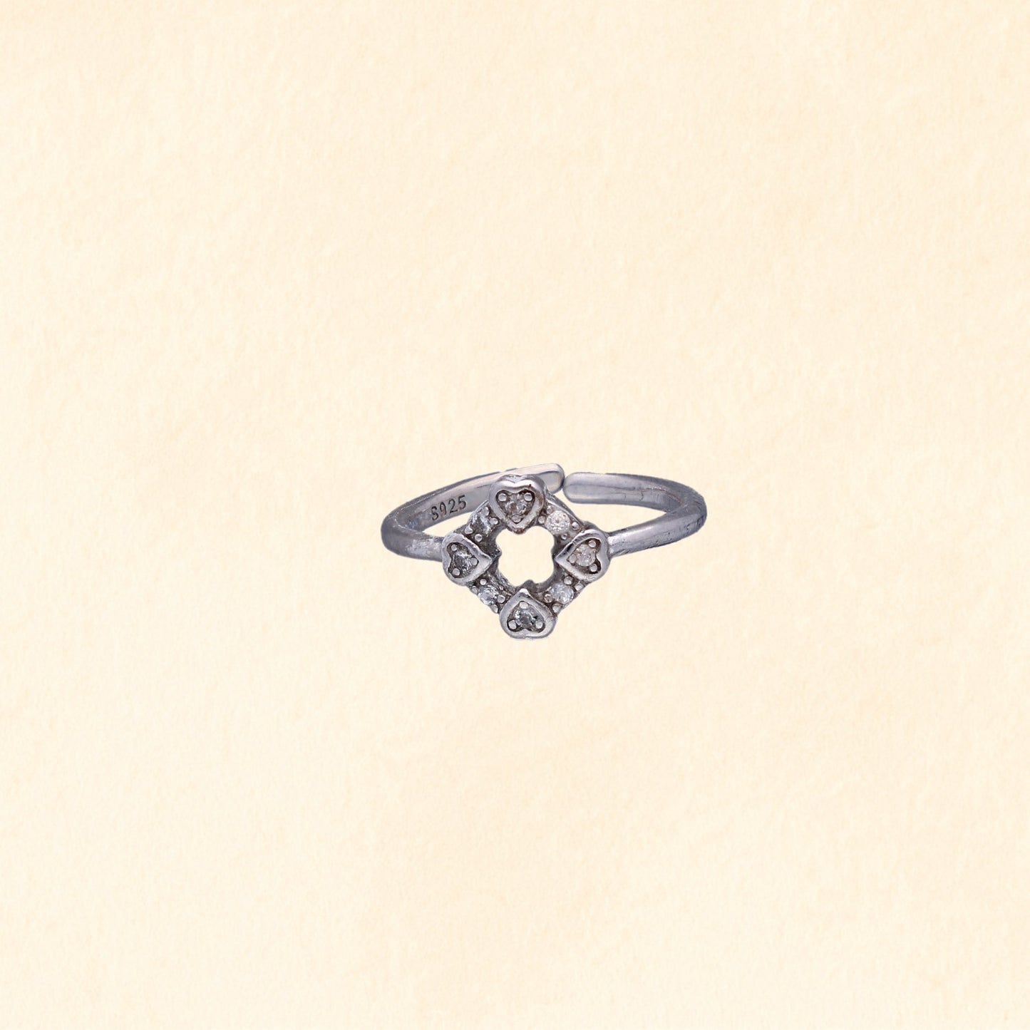 Heart Motif Silver Toe Ring