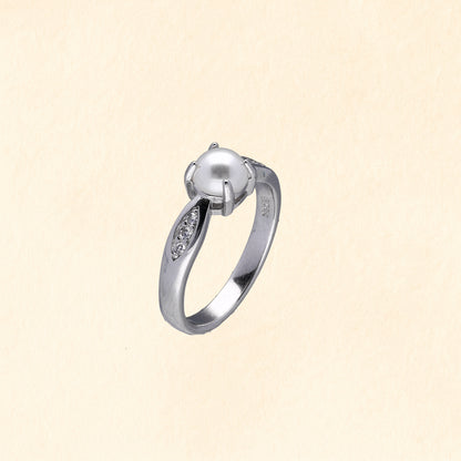 Pearl Eye Elegance Ring