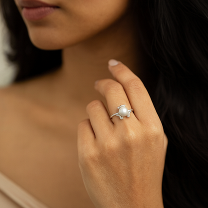 Silver Pearl Heart Finger Ring