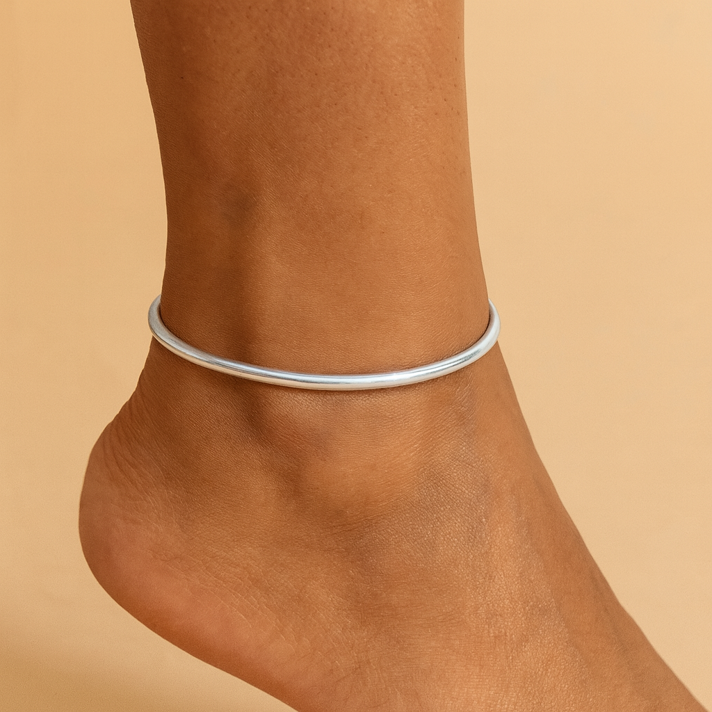 Sleek Classic Kada
