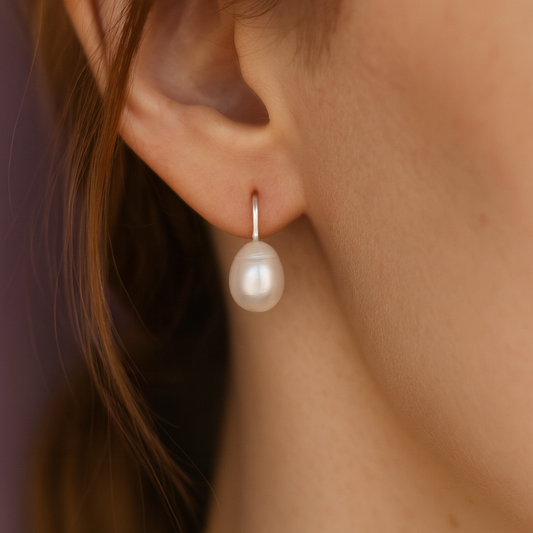 Luna Pearl Drops