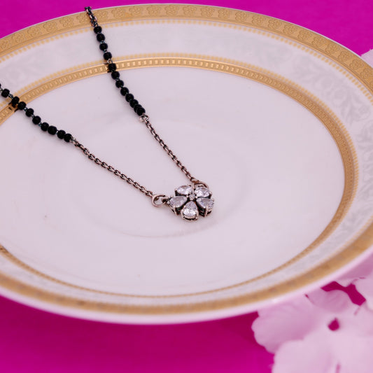 Bloom Pendant Mangalsutra