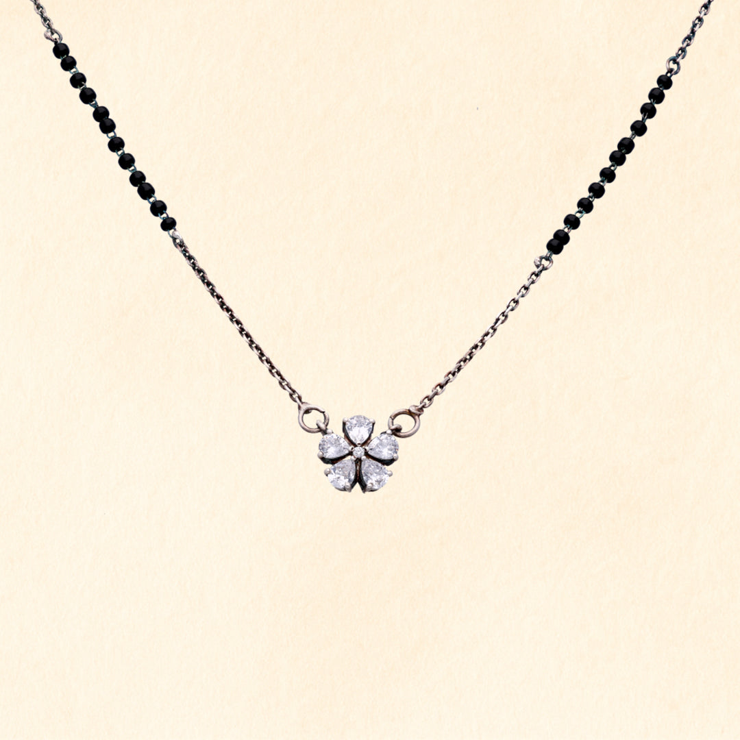 Bloom Pendant Mangalsutra