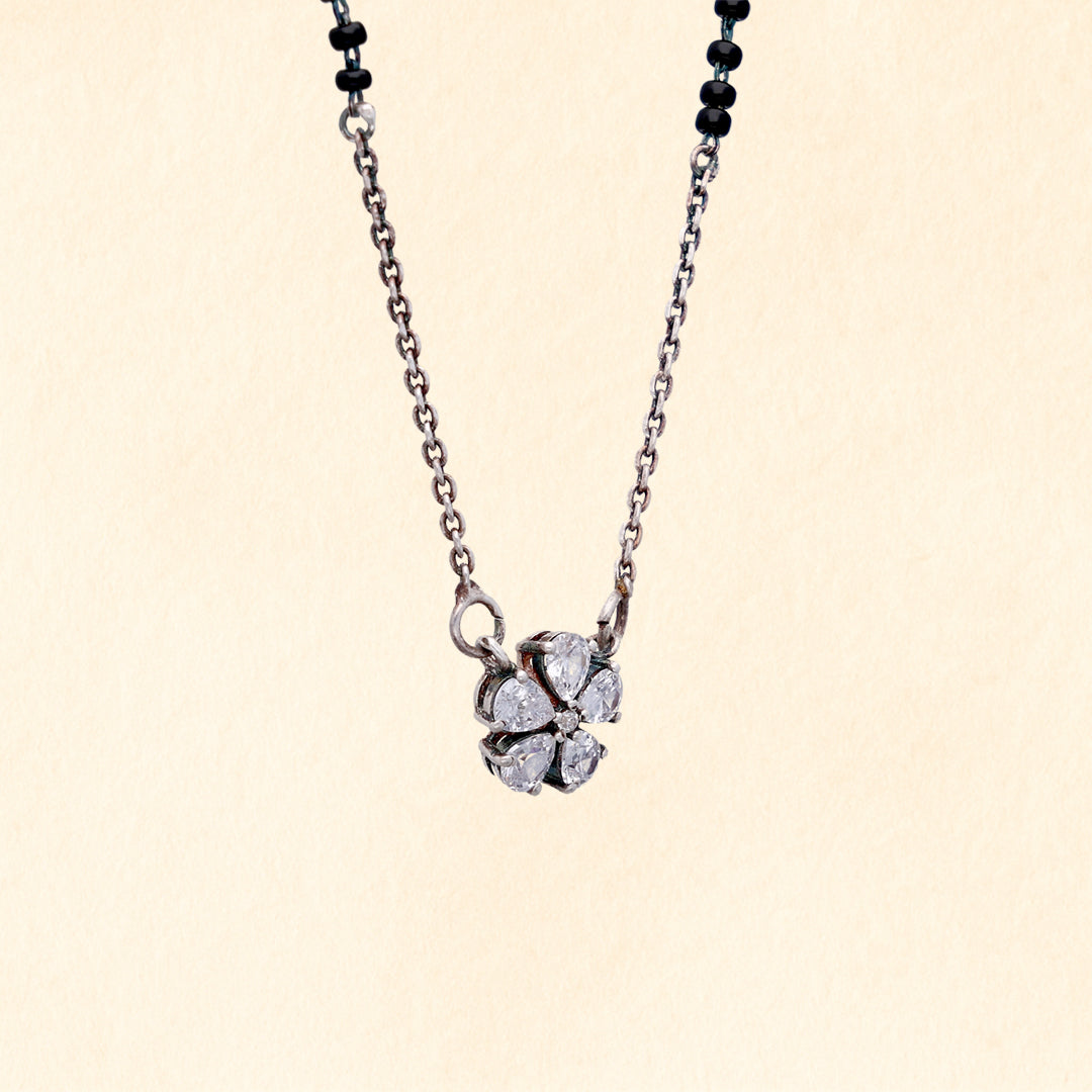 Bloom Pendant Mangalsutra