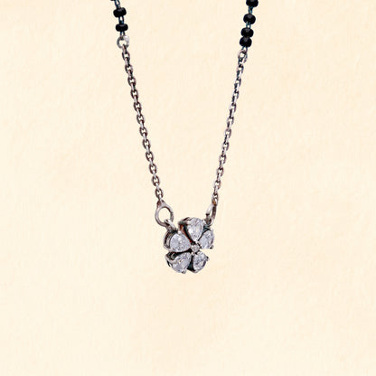 Bloom Pendant Mangalsutra