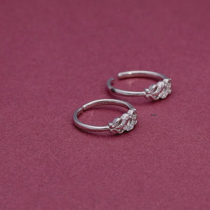 Ornate Sparkle Toe Ring