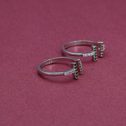 Green Stone Twin Bar Toe Ring