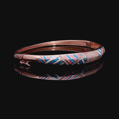 Glossy Linked Classic Bracelet